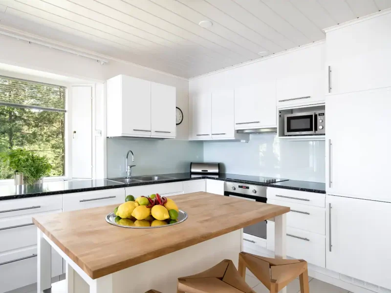 eb10ff82-3379-4403-ad1c-153d8d347331